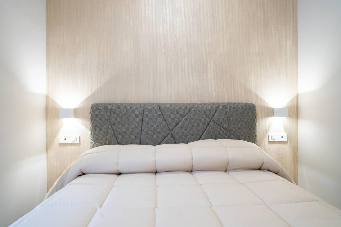 Blue Dream Suites ساليرنو المظهر الخارجي الصورة